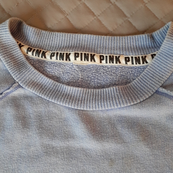 PINK Victoria's Secret -sweatshirt - Picture 3 of 3